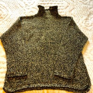 Tribeca turtleneck sweater, OSFA, Black and Tan